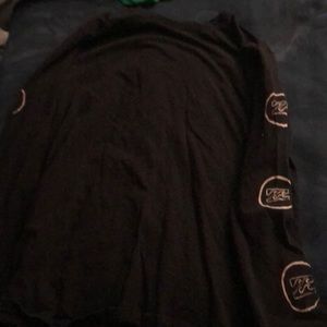 Men’s black billabong long sleeve